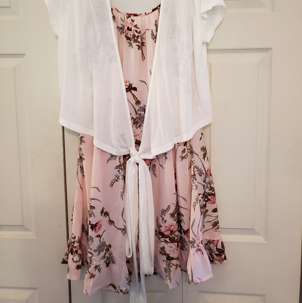 Dress - Picture 2 of 3